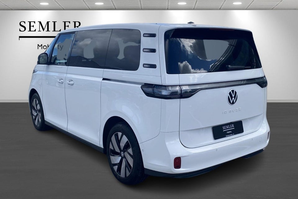 VW ID.Buzz Life SWB Van 5d