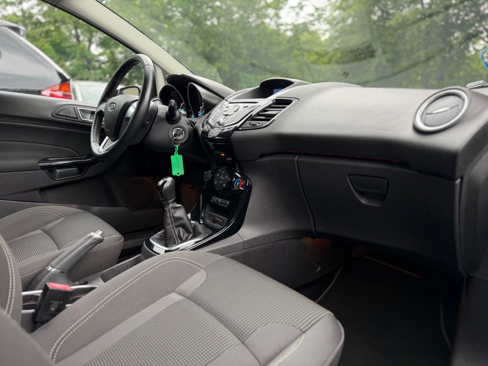 Ford Fiesta 1,0 65 Titanium 5d