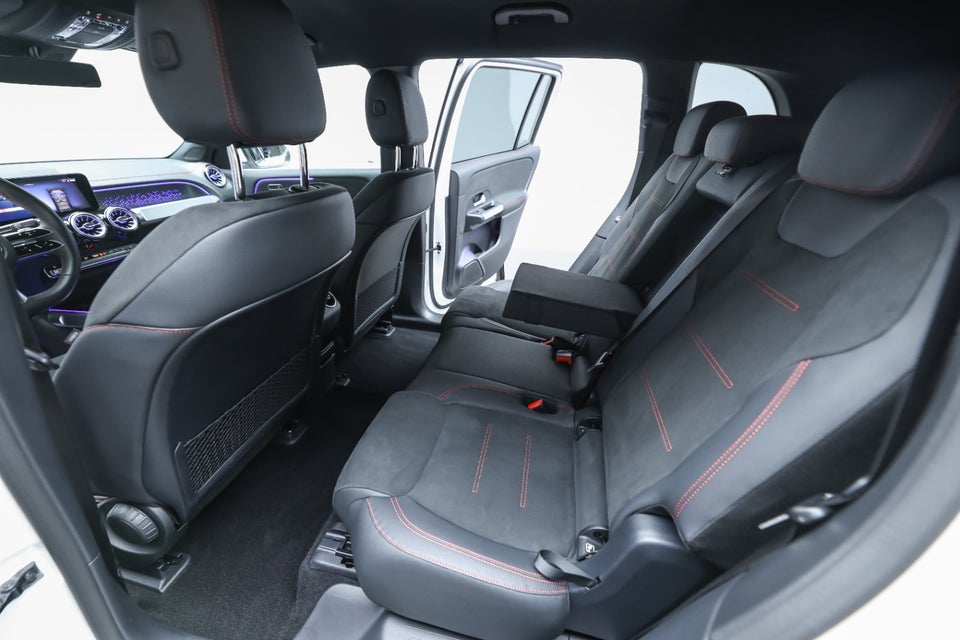 Mercedes EQB250+ AMG Advance 5d