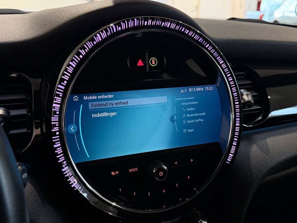 MINI Cooper SE Classic Trim 3d