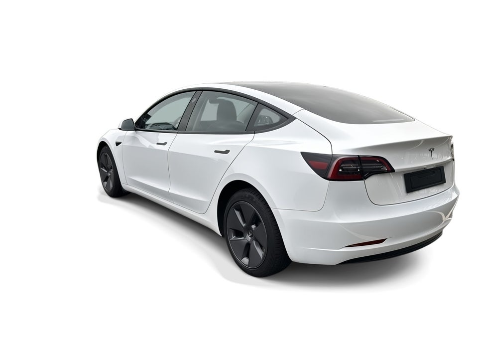 Tesla Model 3 RWD 4d