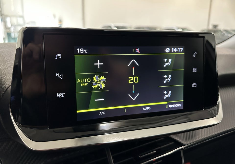 Peugeot 2008 1,5 BlueHDi 100 Allure 5d