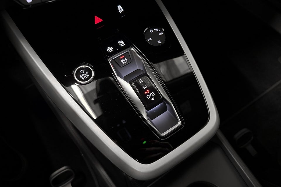 Audi Q4 e-tron 45 Progress 5d