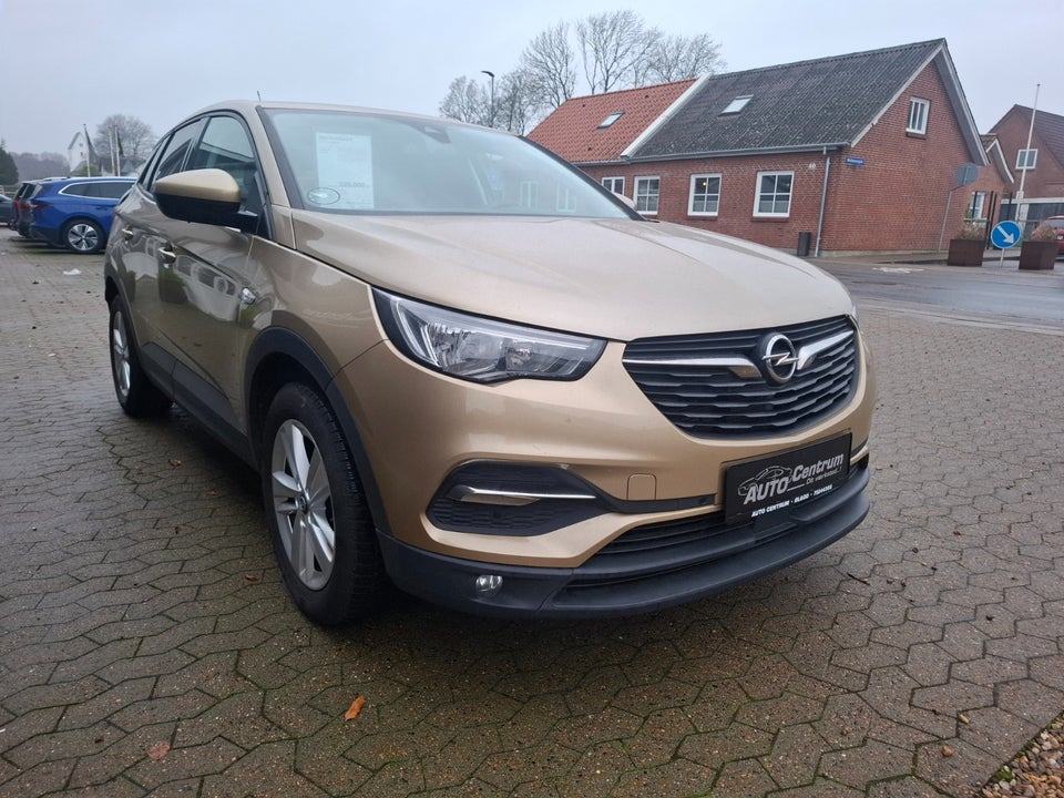 Opel Grandland X 1,2 T 130 Enjoy 5d
