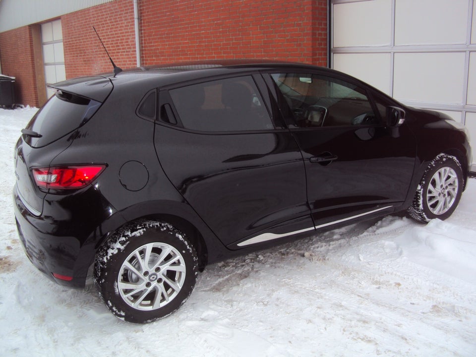 Renault Clio IV 0,9 TCe 90 Zen 5d