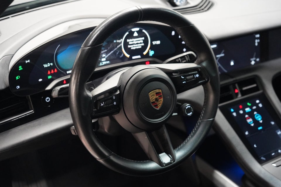 Porsche Taycan 4S Performance+ 4d