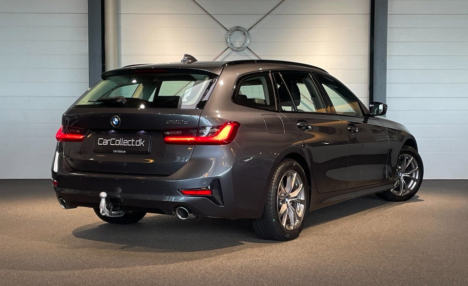 BMW 320d 2,0 Touring Sport Line aut. 5d