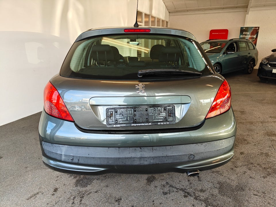 Peugeot 207 1,6 VTi Premium 5d