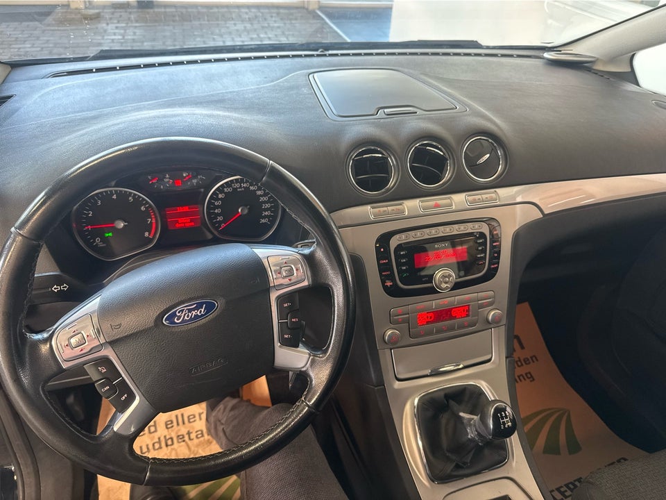 Ford S-MAX 2,0 Titanium 5d