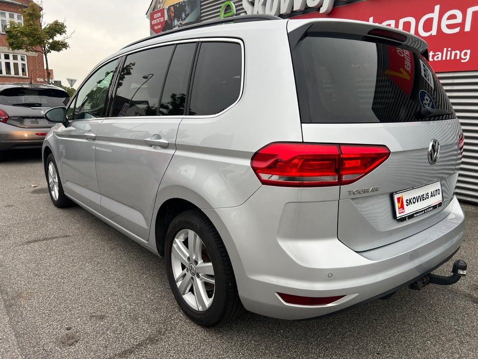 VW Touran 1,5 TSi 150 Comfortline DSG 7prs 5d