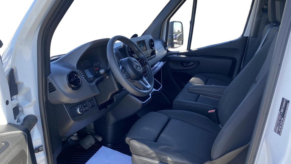 Mercedes Sprinter 317 2,0 CDi A3 Alukasse m/lift aut. RWD 2d