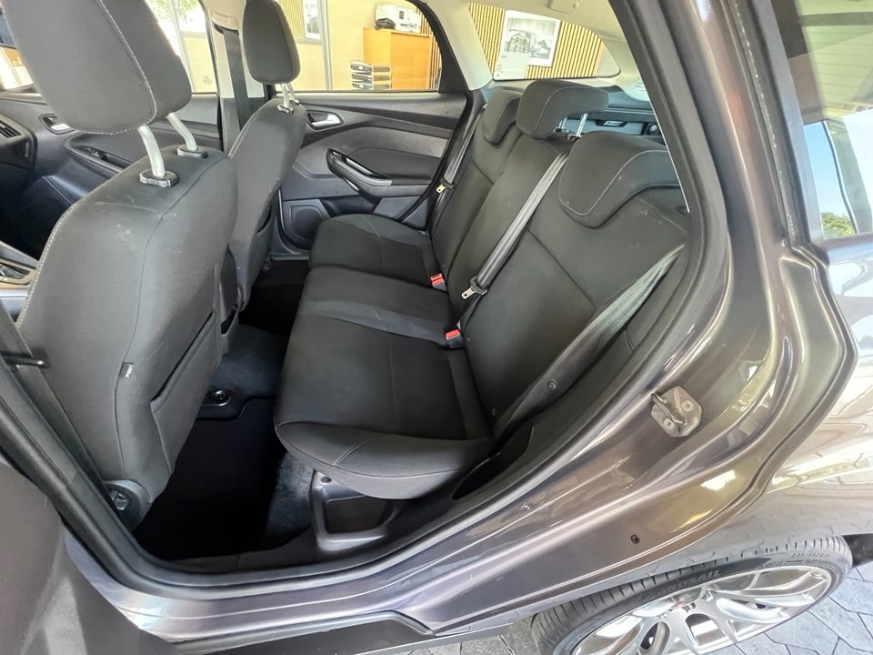 Ford Focus 1,0 SCTi 125 Business stc. aut. 5d