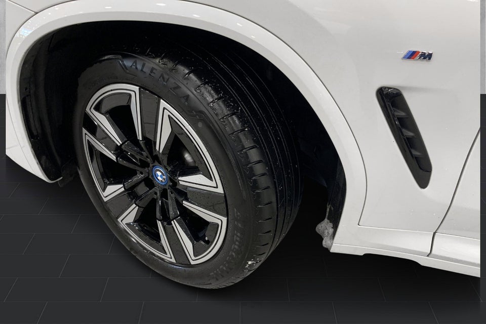 BMW iX3 Charged M-Sport 5d