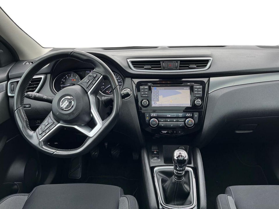 Nissan Qashqai 1,2 Dig-T 115 N-Connecta 5d