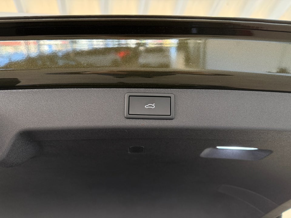 Skoda Enyaq 85x iV Sportline Maxx 5d