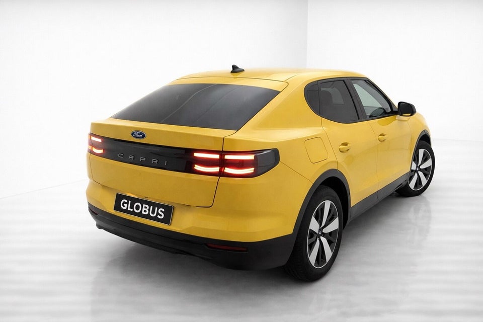 Ford Capri 77 Select Extended Range 5d