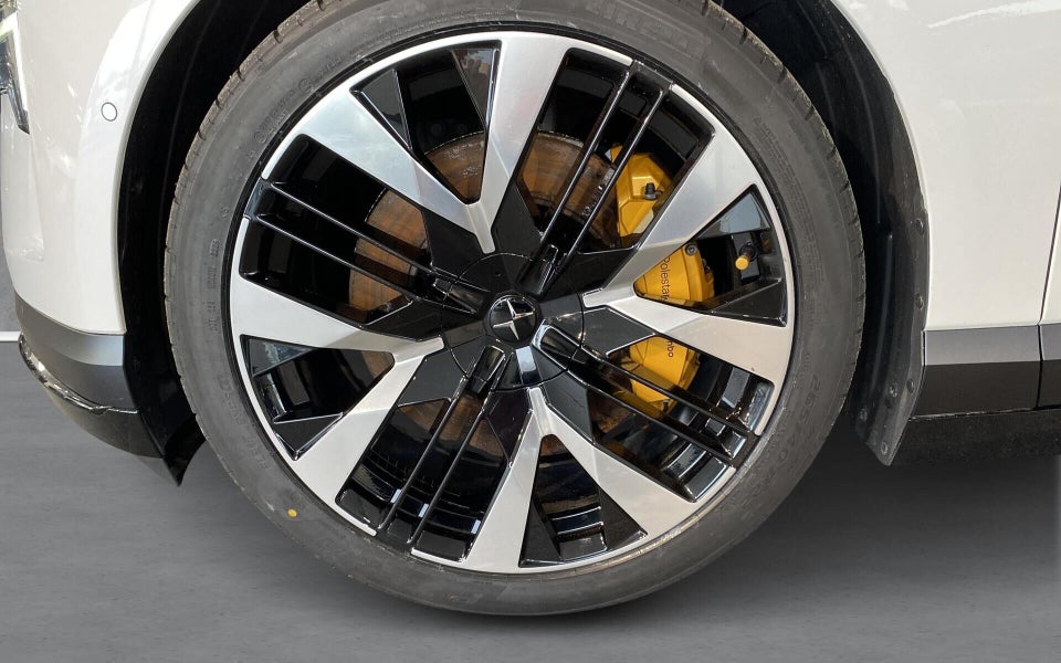 Polestar 4 Long Range Performance AWD 5d
