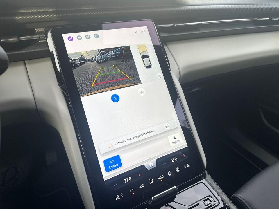 Ford Capri 82 Premium Extended Range 5d