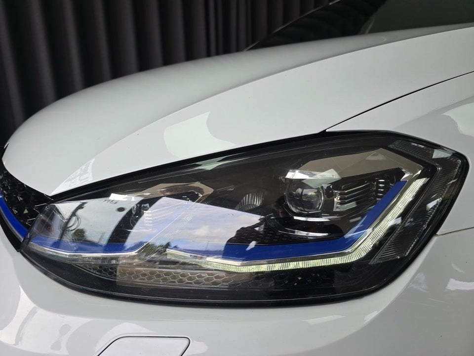 VW Golf VII 1,4 GTE DSG 5d