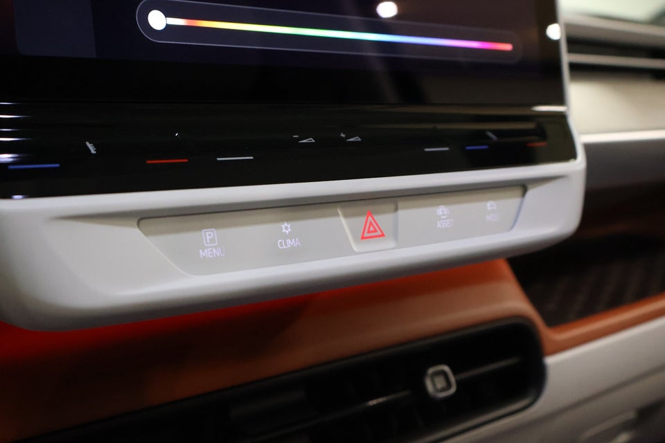 VW ID.Buzz 77 Pro SWB 5d