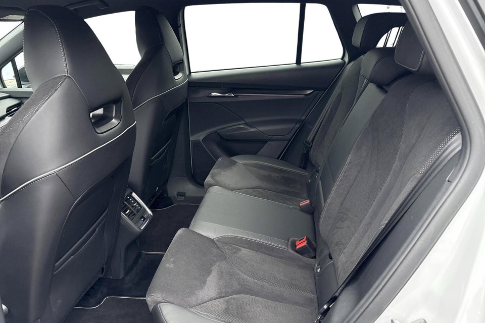 Skoda Enyaq 60 iV Sportline 5d