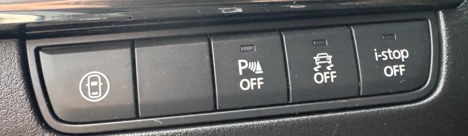 Mazda 3 2,0 SkyActiv-G 122 Sky aut. 4d