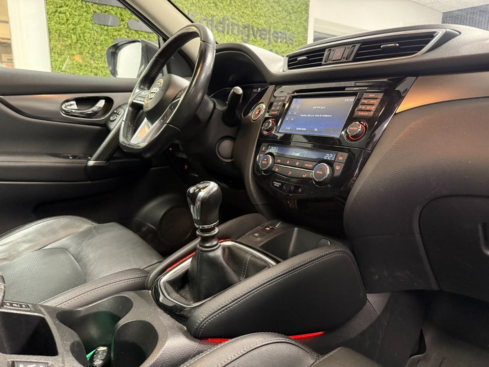 Nissan Qashqai 1,5 dCi 110 Tekna 5d