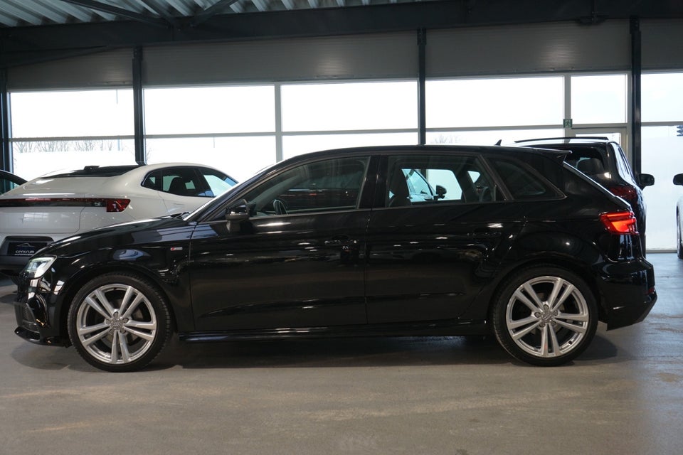 Audi A3 35 TFSi S-line Sportback 5d