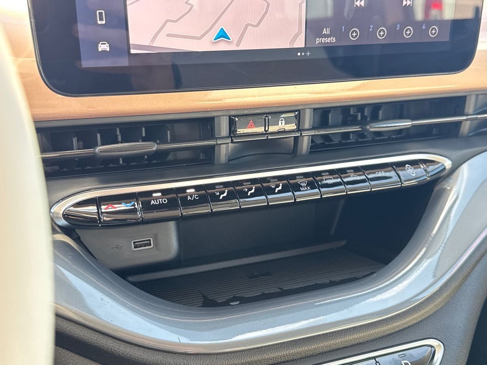 Fiat 500e 42 la Prima 3d