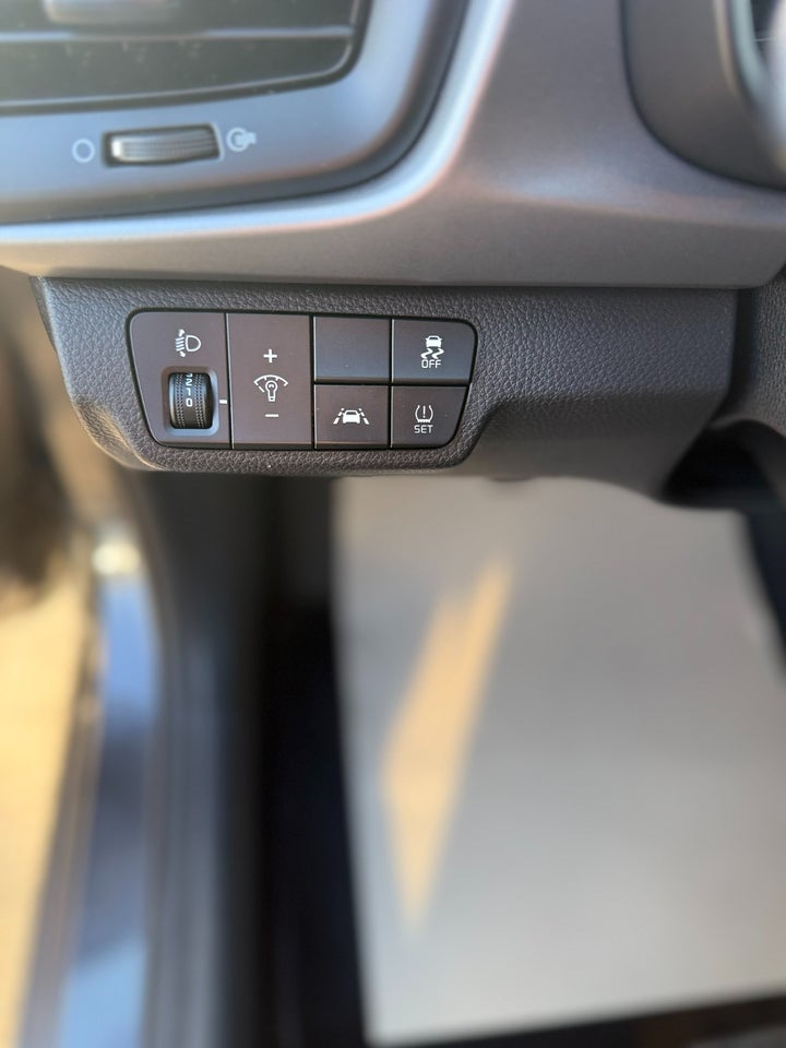 Kia Rio 1,0 T-GDi Attraction 5d