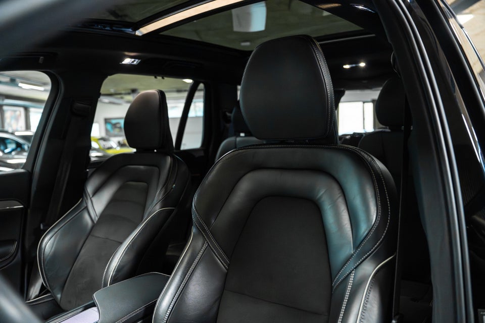 Volvo XC90 2,0 T8 ReCharge R-Design aut. AWD 7prs 5d