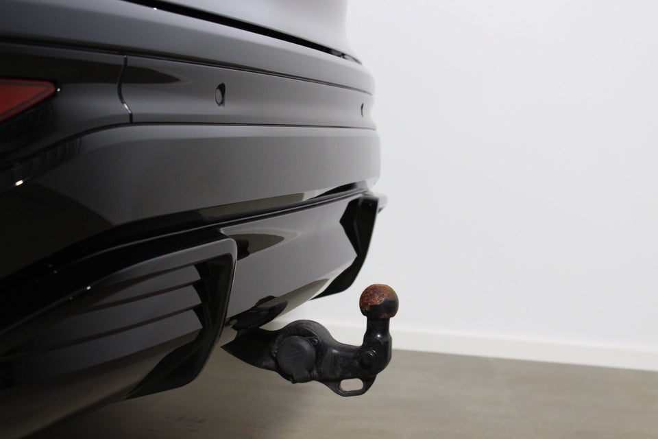 Audi Q6 e-tron S-line performance 5d