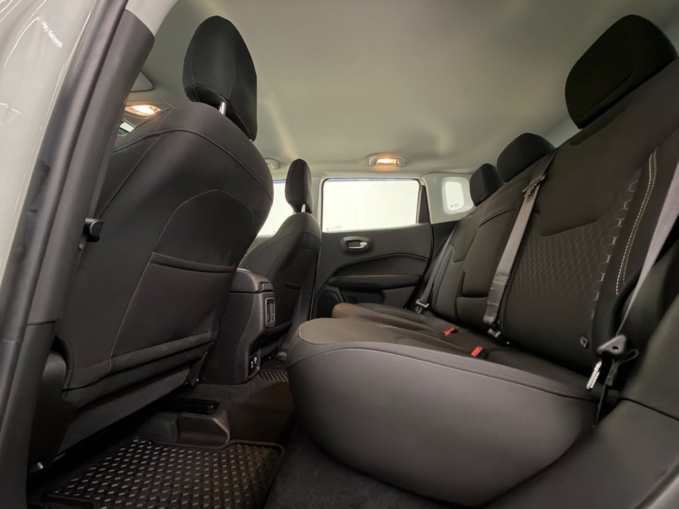 Jeep Compass 1,3 4xe Longitude aut. 4x4 5d