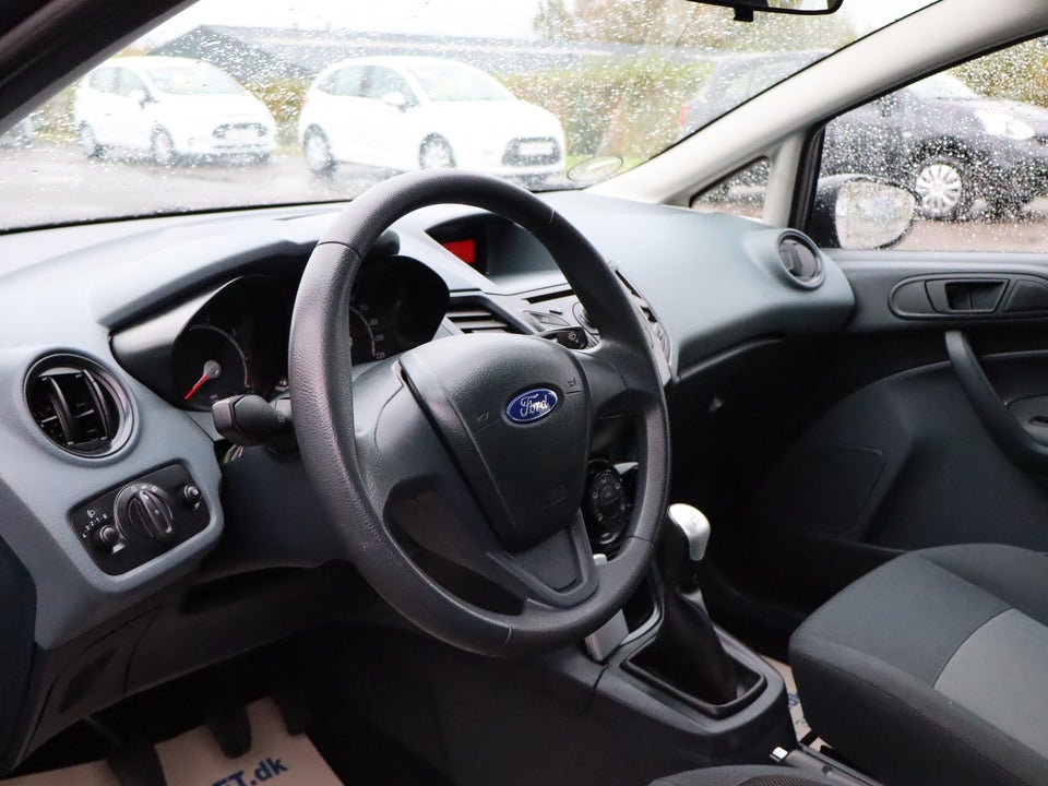 Ford Fiesta 1,25 60 Titanium 5d