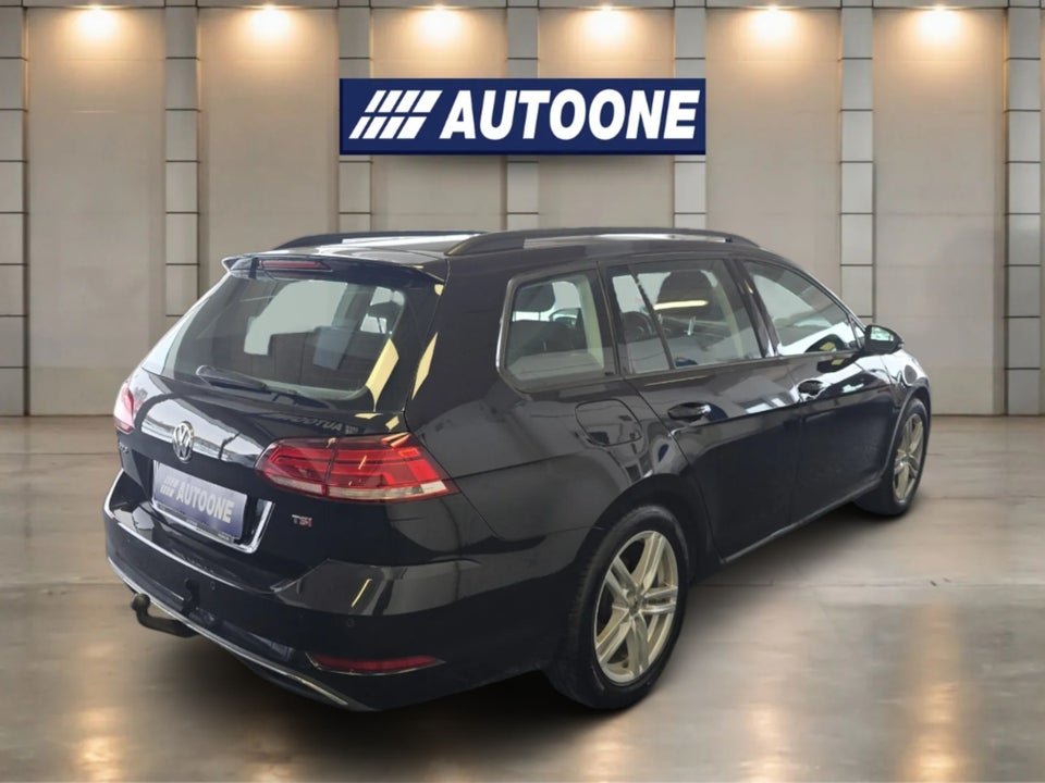 VW Golf VII 1,5 TSi 150 Comfortline Variant 5d
