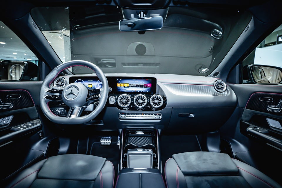 Mercedes EQA250+ AMG Premium 5d