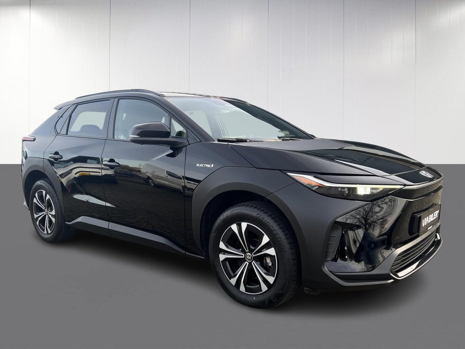 Toyota bZ4X Active 5d