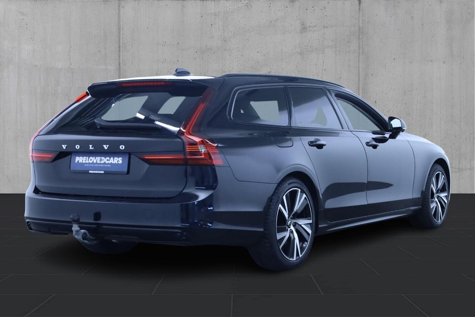 Volvo V90 2,0 T8 ReCharge Ultimate Dark aut. AWD 5d