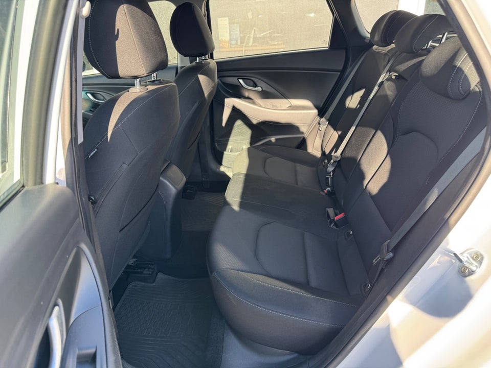 Hyundai i30 1,4 T-GDi Value Edition+ stc. DCT 5d