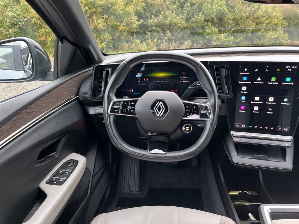 Renault Megane E-Tech 60 Iconic 5d