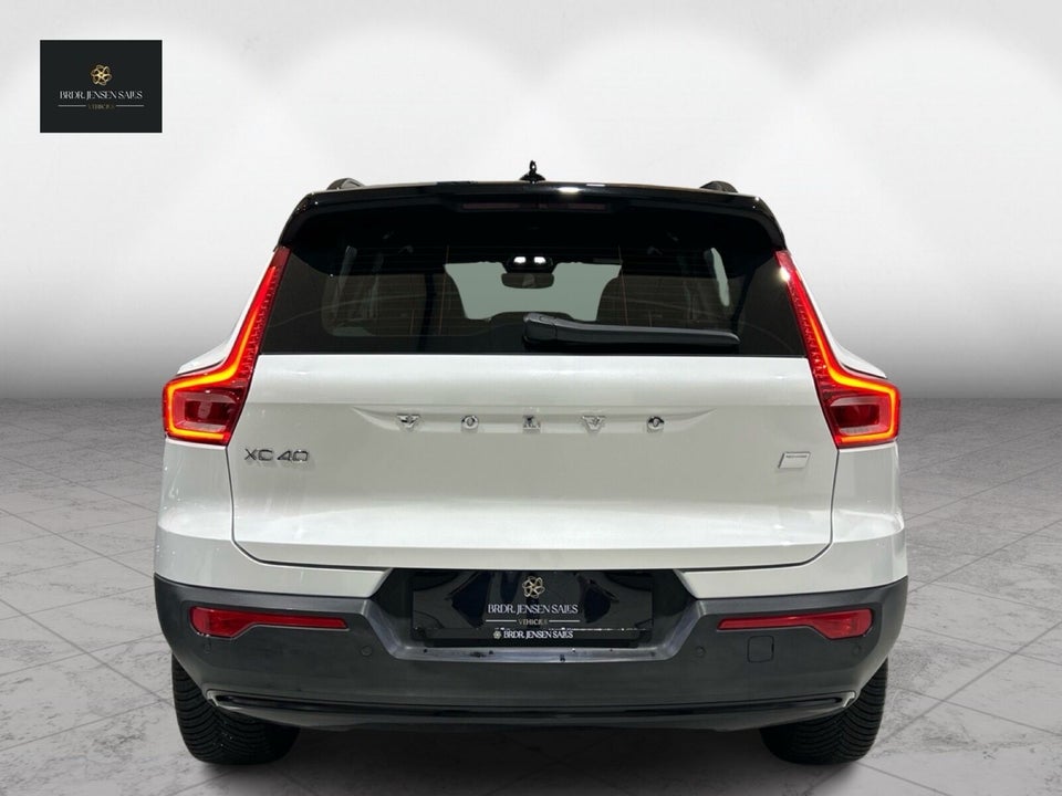 Volvo XC40 P6 ReCharge Core 5d