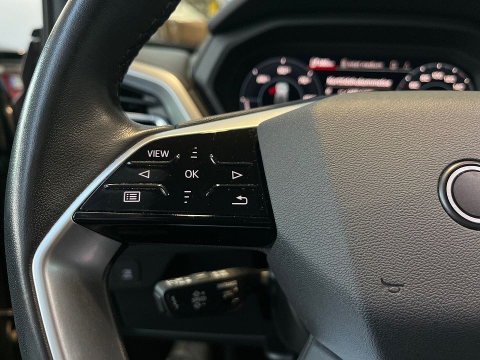 Audi Q4 e-tron 40  5d