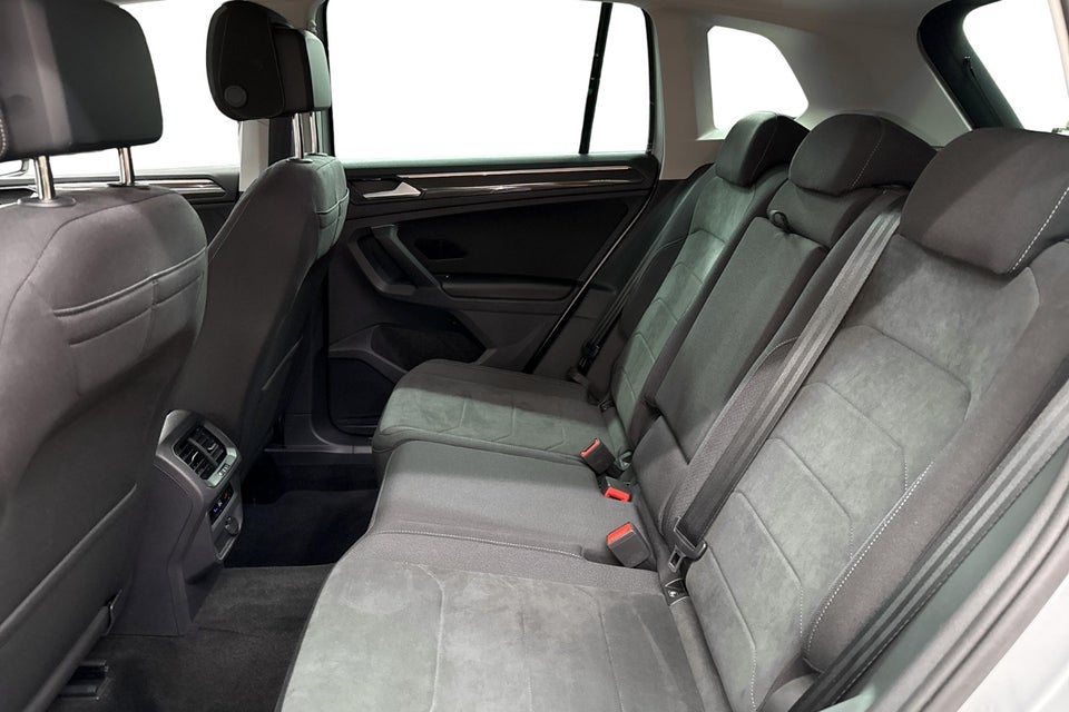 VW Tiguan 1,4 eHybrid Elegance DSG 5d