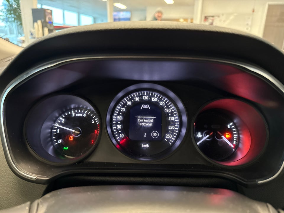 Renault Megane IV 1,3 TCe 140 Limited Sport Tourer 5d