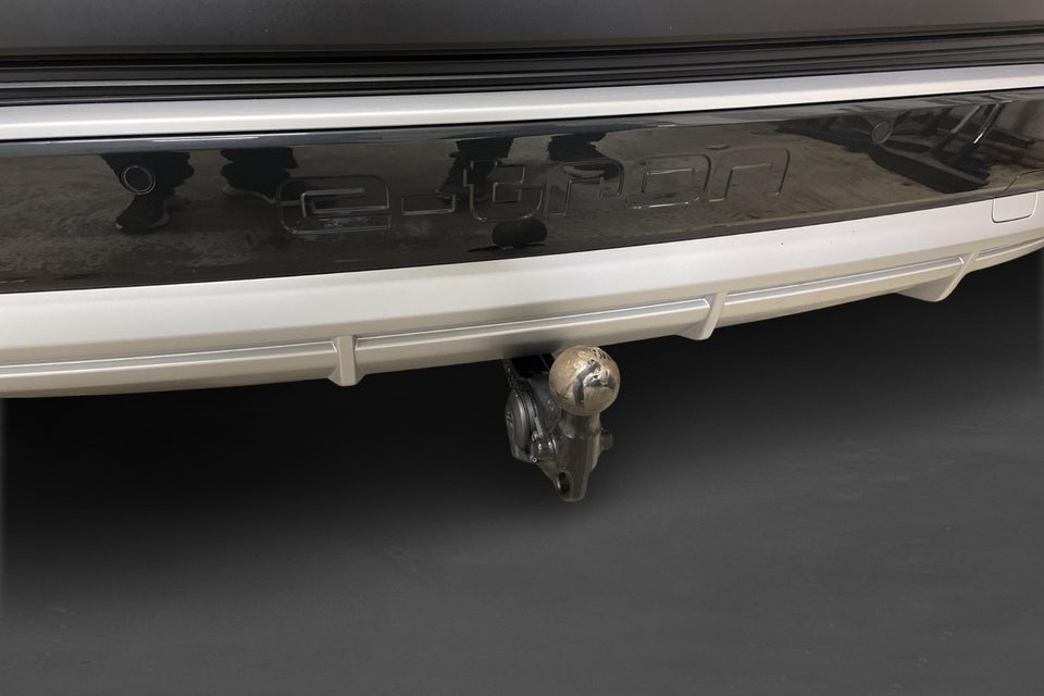 Audi Q4 e-tron 45 Progress 5d