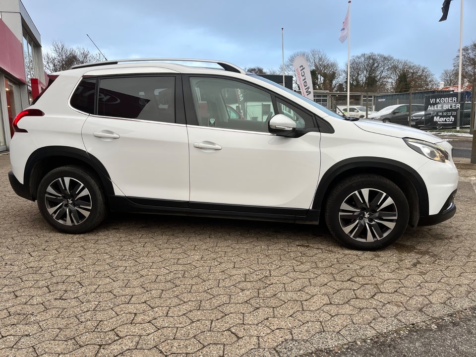 Peugeot 2008 1,6 BlueHDi 100 Desire Sky 5d