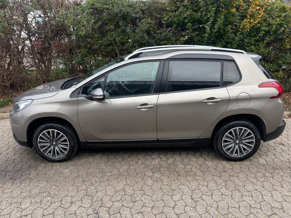 Peugeot 2008 1,2 VTi 82 Allure 5d