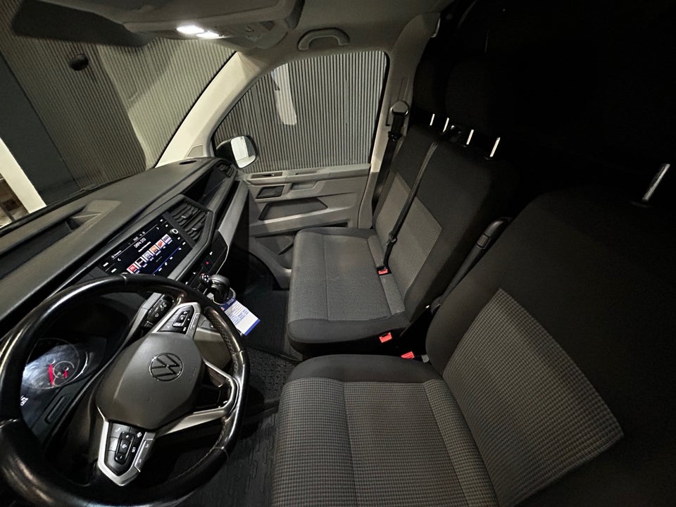 VW Transporter 2,0 TDi 150 Kassevogn DSG lang