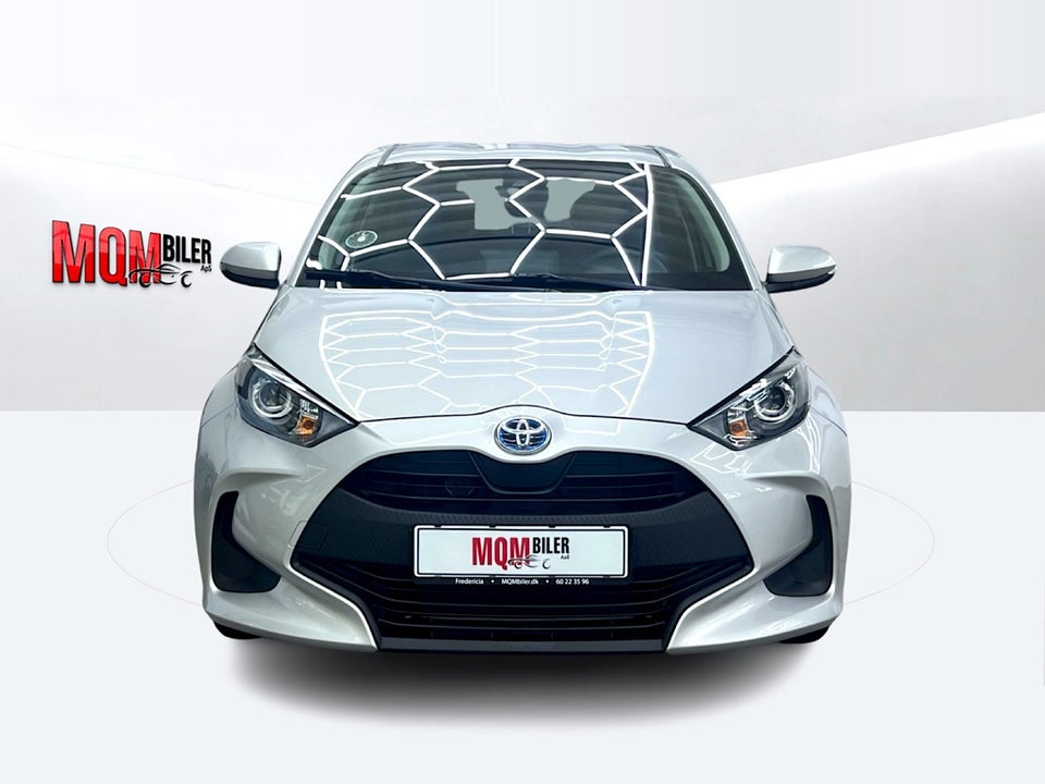 Toyota Yaris 1,5 Hybrid H1 e-CVT 5d