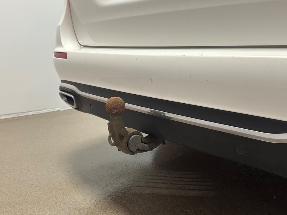 Mercedes E220 d 2,0 Avantgarde stc. aut. 5d